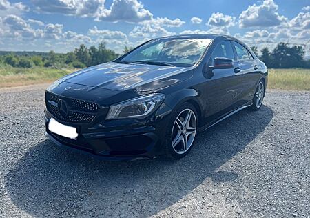 Mercedes-Benz CLA 200 AMG Line AMG Line