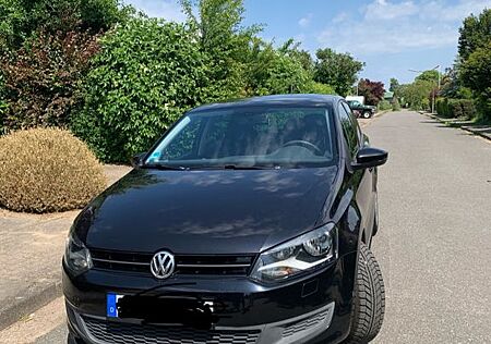 VW Polo Volkswagen 1.4 -EZ 07/2012 - HU NEU