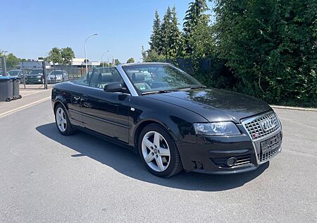 Audi A4 Cabriolet 2.5 TDI/ Zahnriemen Neu
