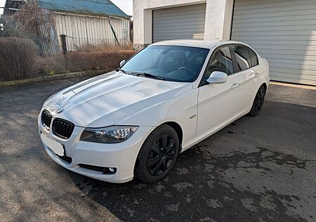 BMW 318i E90 - 143 PS - TÜV 10/27 - gepflegt