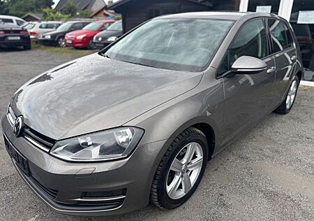 VW Golf Volkswagen VII Lim. Comfortline BMT/AHK/PDC/SZH/TOP