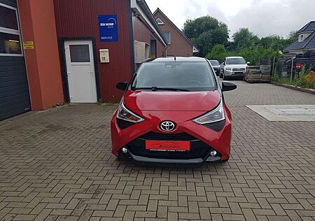 Toyota Aygo (X) -clusiv