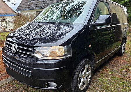 VW T5 Multivan Volkswagen T5 Highline Multivan neuer Motor bei 133.000 km