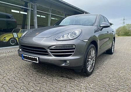 Porsche Cayenne 20" RS Spyder Rad, Luft, AHK, Bose