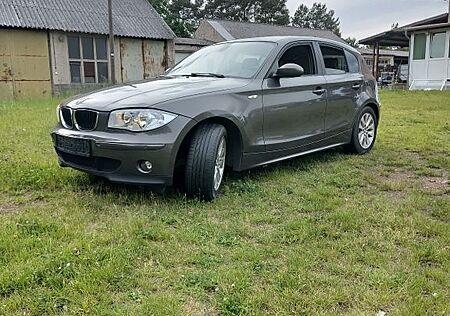 BMW 118i -Typ 187