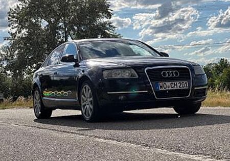 Audi A6 2.4 -