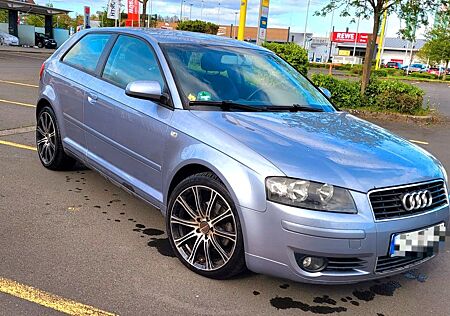 Audi A3 2.0 FSI Ambition, VIELES NEU !!