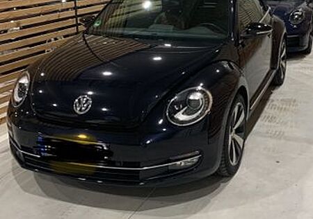 VW Beetle Volkswagen 2.0 TSI Exclusive Sport Cabriolet Exc...