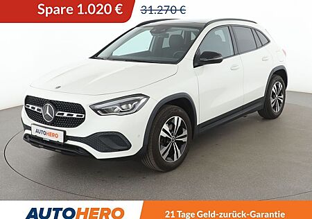 Mercedes-Benz GLA 200 Progressive Aut.*NAVI*LED*TEMPO*CAM*PDC*