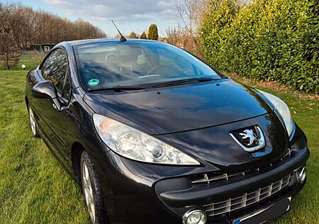 Peugeot 207 CC Roland Garros 120 Automatik Cabrio Alu