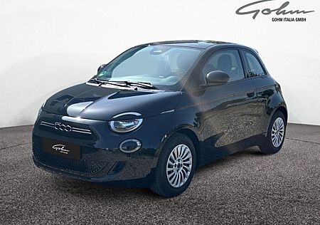 Fiat 500 e Action