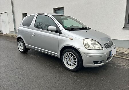 Toyota Yaris 1.0 -, Neue Inspektion, Anfängerfahrzeug