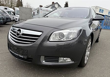 Opel Insignia Sports Tourer +SHZ+Leder+AHK+Bi-Xenon