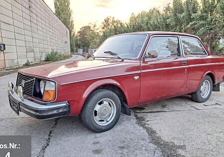 Volvo 240 242