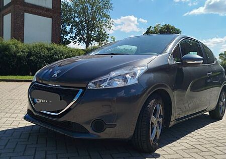 Peugeot 208 1.2 Style PureTech 82 Style