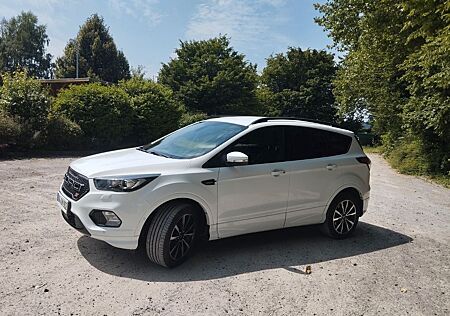 Ford Kuga 2,0 TDCi 4x4 132kW ST-Line ST-Line