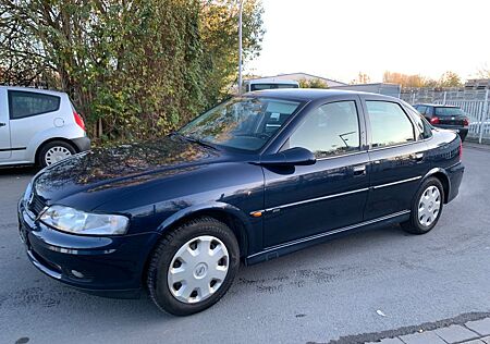 Opel Vectra 1.6 16V Automatik