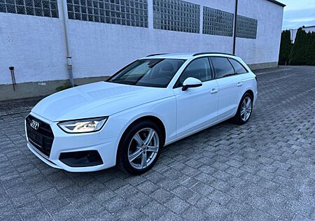 Audi A4 Avant 40 TDI quattro basis
