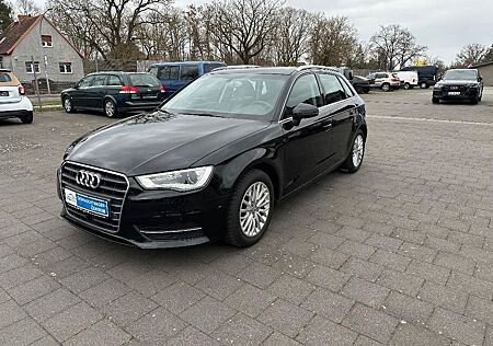 Audi A3 Sportback ultra Xenon/Leder/Navi/PDC/SD/Shzg