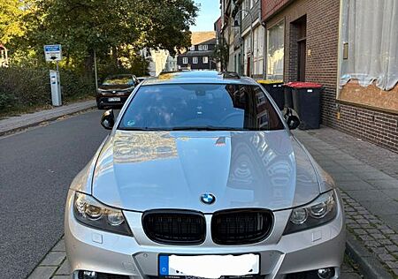 BMW 335 gebraucht kaufen BMW 335i xDrive mit SHZ/ Deutsches Fahrzeug