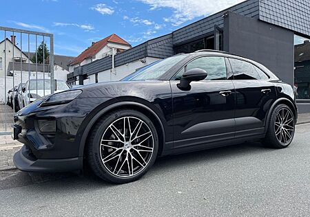 Porsche Macan 4 |ACC|22"|Pano|3.Disp|SportChro|PASM|360°