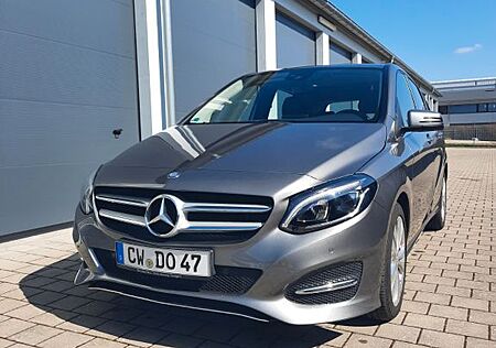 Mercedes-Benz B 180 Urban, LED, RFK, Park-Pilot, Media Display