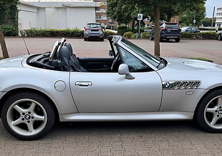 BMW Z3 Roadster 2.8 Facelift viele Verschleißt. neu!