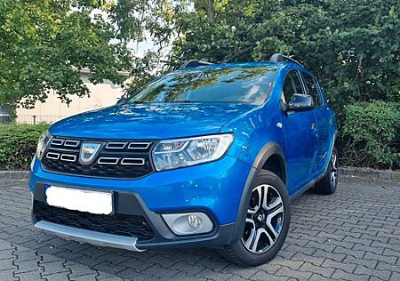 Dacia Sandero Stepway - TOP Zustand: innen + außen