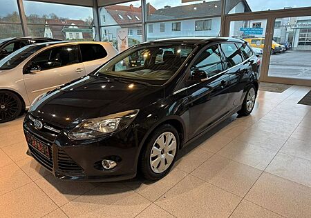 Ford Focus Turnier Titanium