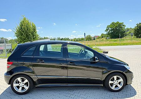 Mercedes-Benz B 200 CDI Special Edition *Automatik*