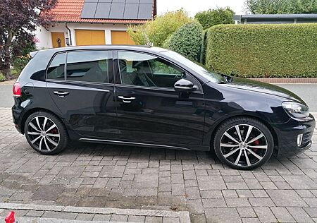 VW Golf Volkswagen 2.0 TSI GTI