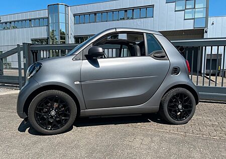 Smart ForTwo Cabrio BRABUS-JBL-NAVI-16 ZOLL-LEDER-RFK