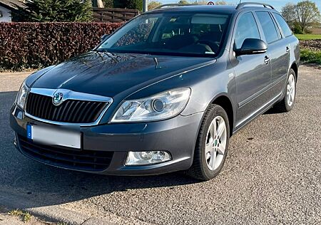 Skoda Octavia 2.0 TDI Family Combi Family