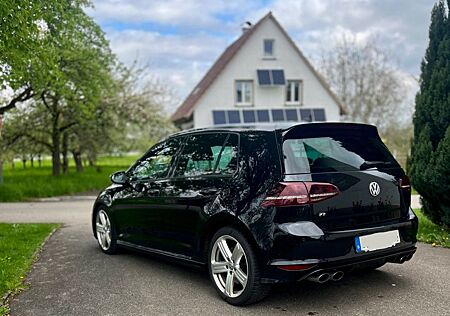 VW Golf Volkswagen 2.0 TSI DSG 4MOTION BMT R R