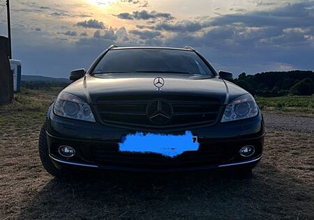 Mercedes-Benz C 220 CDI T BlueEFFICIENCY -