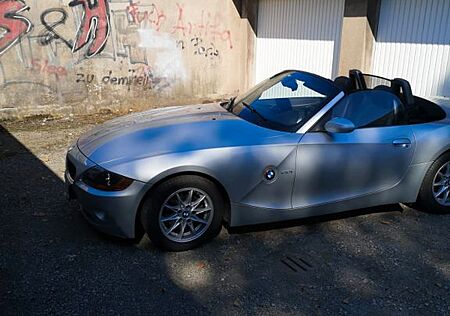 BMW Z4 2.2i -