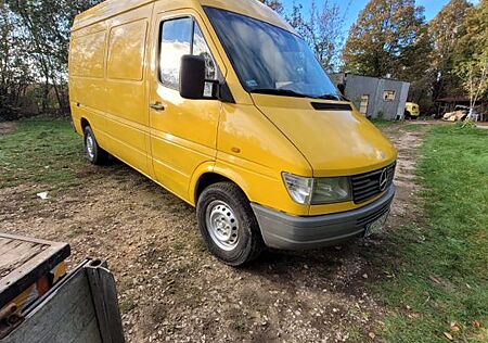 Mercedes-Benz Sprinter 308 /310 / 312 D