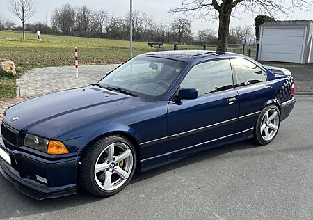 BMW 325i Tracktool Ringtool E36 Coupé Motor 6500km