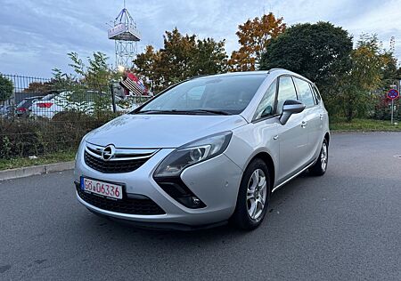 Opel Zafira C Tourer Edition TÜV NEU