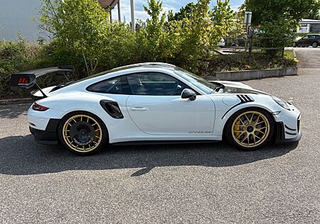 Porsche 991 GT2 RS Weissach + Manthey Racing Kit