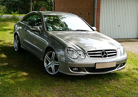 Mercedes-Benz CLK 320 CDI AVANTGARDE Avantgarde