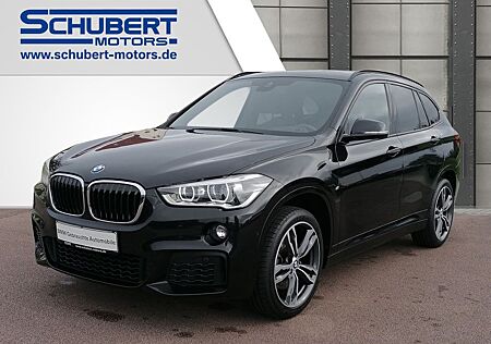 BMW X1 xDrive20d Sportpaket 19'' HuD Hifi LED Glasda