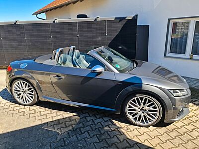 Audi TT Roadster 2.0 TDI ultra -