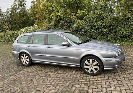 Jaguar X-Type Estate 2.2 Liter Diesel Executive Exe...