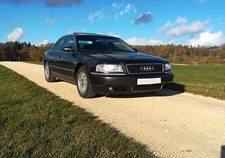 Audi A8 3.3TDI tiptronic quattro -