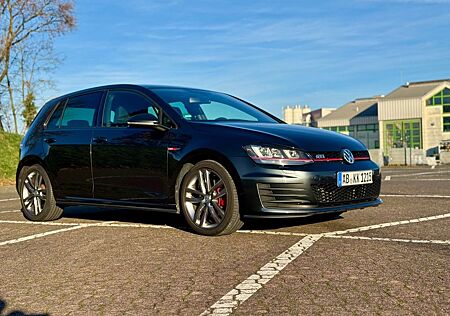 VW Golf Volkswagen 7 GTI | 2.0 TSI