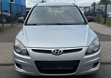 Hyundai i30 Edition+ 1.Hand/81 TKM/ Klima