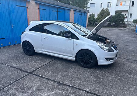 Opel Corsa 1.2 16V Sport Sport