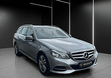 Mercedes-Benz E 220 CDI T-Modell BlueEfficiency *AHK*STANDHEIZ