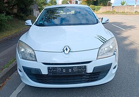 Renault Megane gebraucht kaufen Renault Megane Expression 1.6 16V 110 Expression